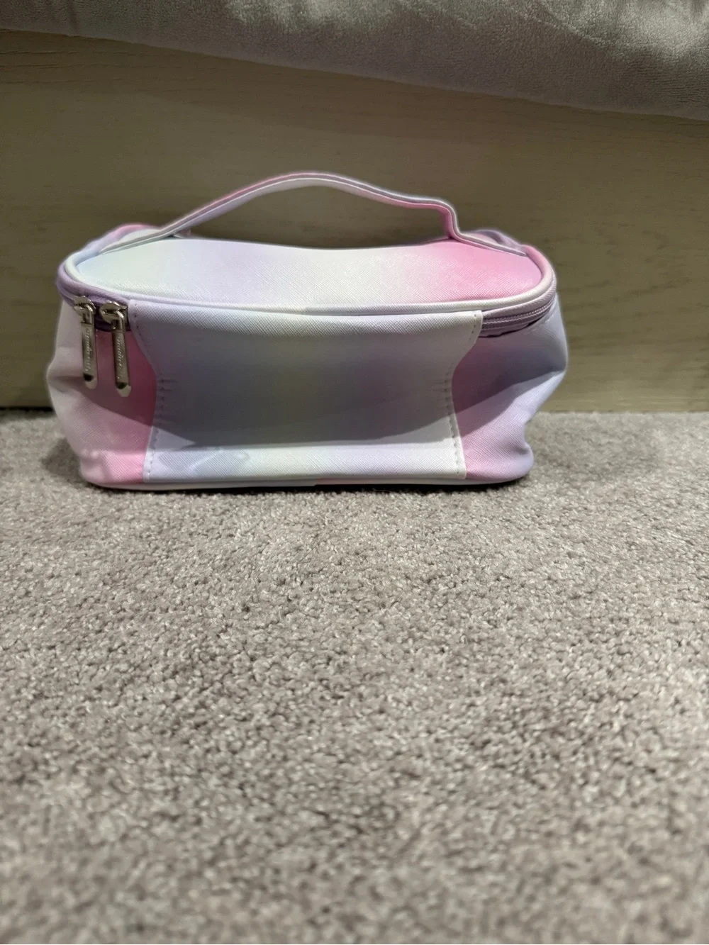 Pastel Gradient Cosmetic Bag - Pink & White